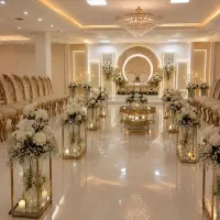 استخدامی خانوم در تالار عقد
