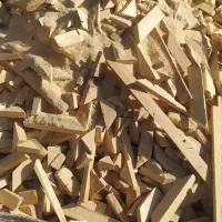 کارگر نجاری خانوم یا آقا