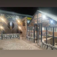 (رستوران سنتی  لی لی)