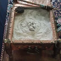 باسلام یک منقل چوبی|کلکسیون اشیاء عتیقه|کرمان, |دیوار