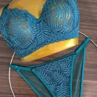 لباس زیر زنانه