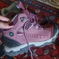 کفش هامتو نو|کیف، کفش، کمربند|اصفهان, خانه اصفهان|دیوار