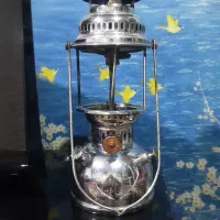 چراغ زنبوری