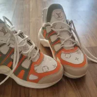 کفش اسپورت سایز۳۹ نو نو