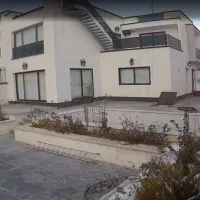 ویلا مدرن ۴۰۰ متری داخل شهرک قیمت استثنایی