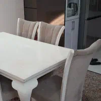 میز ناهارخوری