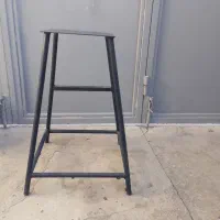 یک عدد چهار پایه کوچیکه سبک مرغوب نو|صندلی و نیمکت|کرمانشاه, |دیوار