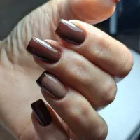 خدمات ناخن لاین ژل با بهترین متریال و کیفیت