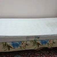 تخت خواب یک نفره به همراه خوشخواب