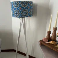 آباژور و دیوارکوب