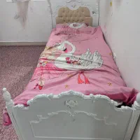 تخت خواب نوجوان