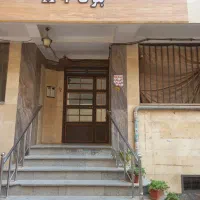 آپارتمان حیاط دار اول میدان پویینک