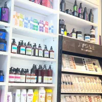 فروشنده ارایشی بهداشتی