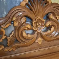 تخت تمام چوب