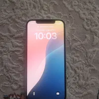 گوشی ایفون 12نرمال