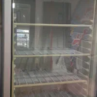 یخچال تک درب ایستاده