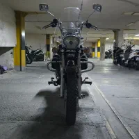 موتور اونجر ۲۲۰‌ باجاج avenger bajaj