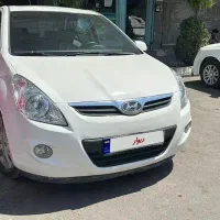 هیوندا i20
