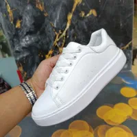 کتونی ونس دخترانه مک کویین//