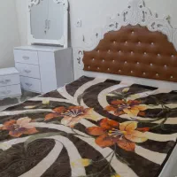 سرویس خواب تخت خواب، میز آرایش، آیینه، کشو
