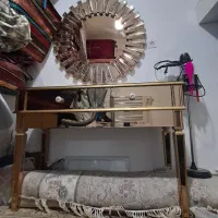 آینه و کنسول شیشه طلایی و جاکفشی