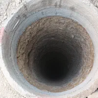 حفرچاه آب و فاضلاب وتخریب