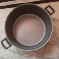 قابلمه تفلون قدیمی سایز ۳۰|ظروف پختوپز|ساوه, |دیوار