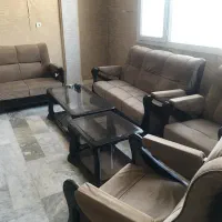 مبل هفت نفره با میز وسط و عسلی