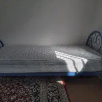 تخت تک نفره