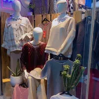 به یک فروشنده خانم نیمه وقت نیازمندیم