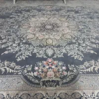 دو عدد فرش ۹ متری  ۱۲۰۰ شانه تراکم ۳۶۰۰ در حد نو