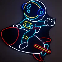 تابلو فضانورد نئونی