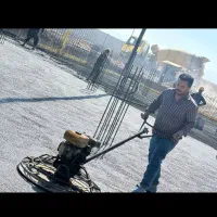 فروش و بتن ریزی سقف محوطه سوله با دستگاه ماله برقی|خدمات پیشه و مهارت|قزوین, |دیوار