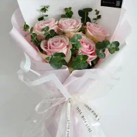 رز ۵ شاخه
