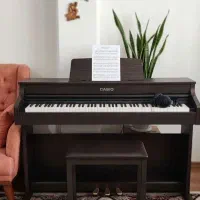 پیانو دیجیتال Casio AP-270 بسیار تمیز و کم‌کارکرد