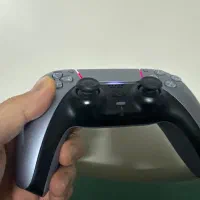 دسته ps5 بسیار نو و تمیز