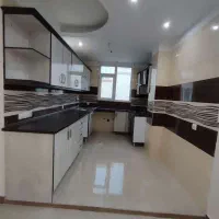 آپارتمان ۶۸متری/ پارکینگ سندی/ رو به نما