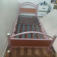 با سلام  تخت خواب یک نفر  بدونه دوشک فروشی|تشک تختخواب|اندیمشک, |دیوار