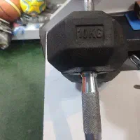 دمبل ۱۰کیلویی