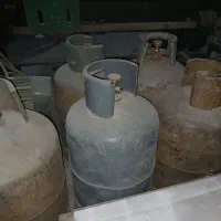 ۳ بشکه نفت و ۷ کپسول گاز به فروش میرسد|اجاق گاز و لوازم برقی پخت‌وپز|زاهدان, |دیوار