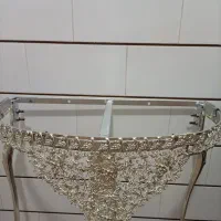 آینه و شمعدان|آینه|خمینیشهر, |دیوار