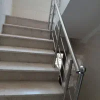نظافت راه پله