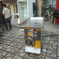 چرخ گوشت صنعتی چگا سایز42 سه فاز در حد نونو|کافی‌شاپ و رستوران|نسیم‌شهر, |دیوار