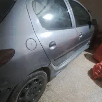 فروش ماشین۲۰۶