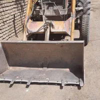 فروش تراکتور فرگوسن بیل دار مدل ۷۹
