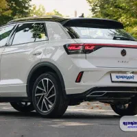 پیش فروش فولکس واگن T-ROC 2025