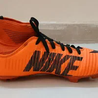 کفش استوک ساقدار NIKE اصل|تجهیزات ورزشی|کرج, دهقان ویلا|دیوار