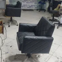 لوازم آرایشگاه. صندلی اصلاح .سرشور. بخورسردگرم.