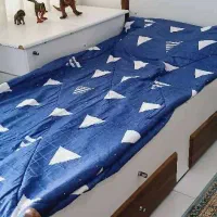 تختخاب وکمدکودک|تخت و سرویس خواب|ساری, |دیوار