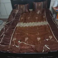 تخت دونفره با تشک وروتختی قیمت توافقی